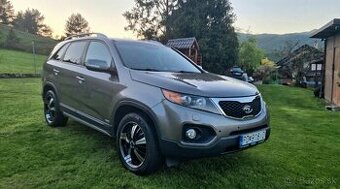 KIA SORENTO 2.2 CRDi 4WD AUTOMAT - NOVÁ STK/EK - SUPER STAV