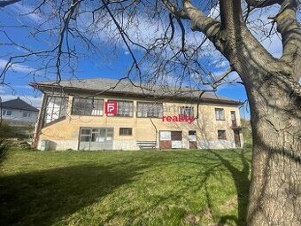 Fantázia - "Kráľovská" rodinná usadlosť s veľkým pozemkom