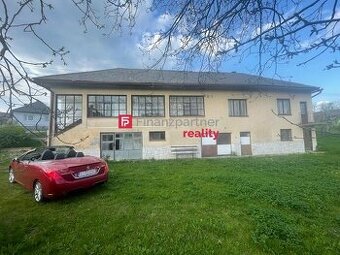 Úplna topka : veľký rodinný dom + pozemok 2200m2 + funkčný k