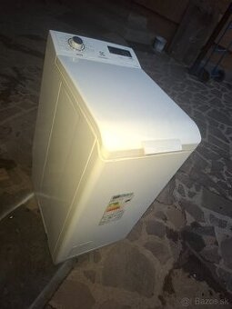 Rozpredam na nahradne diely pracka elektrolux 6