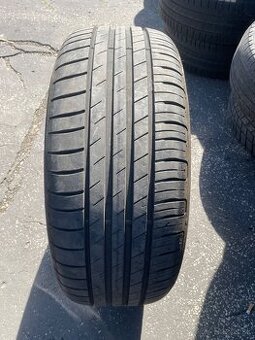 225/55 R17 letné Goodyear