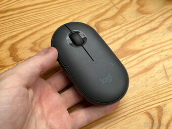 Logitech M350 Pebble