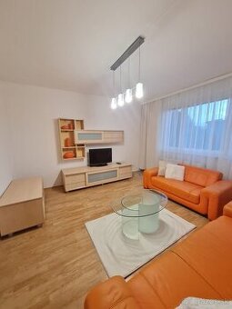 Prenajmem 4 izbový byt Banská Bystrica Radvaň