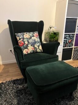 Ikea kreslo s podnozkou