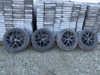 Borbet zimna sada 235/45 R17