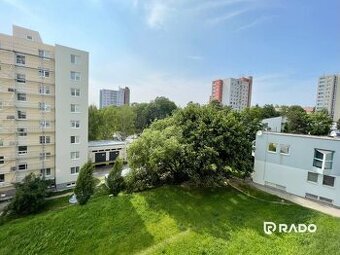 RADO | Na predaj zariadený 2i byt, ul. Kyjevská, Trenčín