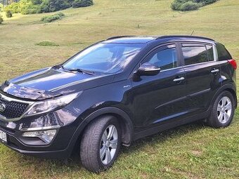 KIA SPORTAGE 2.0 CRDI 4x4 100 kw A/T automat kup.v SR - 1