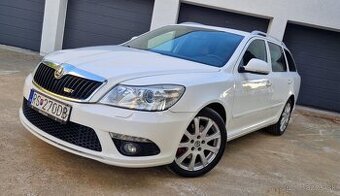 Octavia Combi 2.0 Tdi Facelift RS