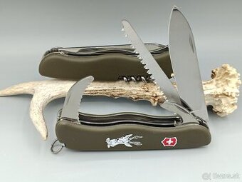 Victorinox Hunter - green