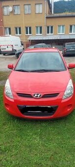 Predám Hyundai i20  1,2 rok výroby 2011 počet km 151 505