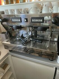 profesionálny dvojpakovy kavovar La Nuova Era - 1