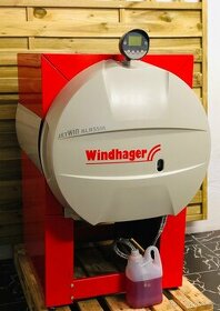 Predám málo používaný Olejový kotol Windhager 26 kW - 1