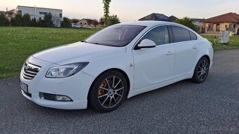 Opel Insignia OPC