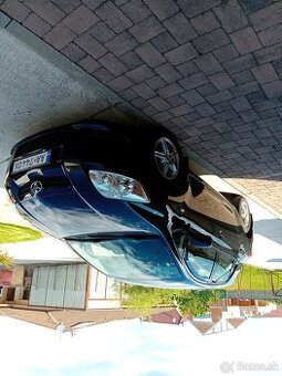 TOYOTA Auris 1,33