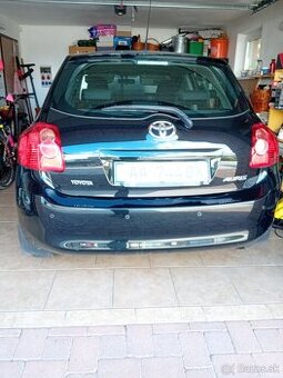 TOYOTA Auris 1,33