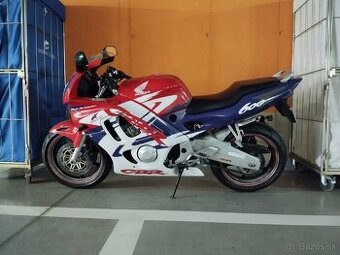 Honda cbr 600 f