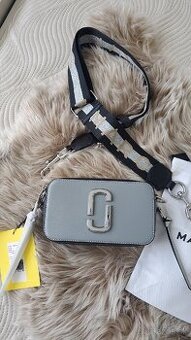 Marc jacobs snapshot