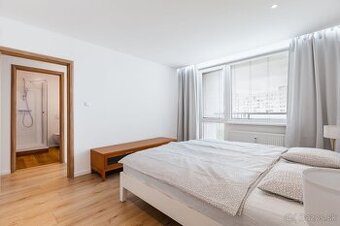 Úplne Nový Voňavý 1 izbový byt v centre - PRENÁJOM