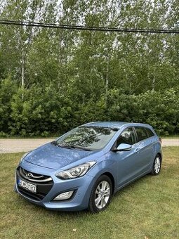 Hyundai i30 CW 1.6i MPI 16V DOHC Comfort 6st. A/T