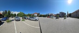 NOVE PARKOVISKO V CENTRE ZVOLENA 1h-1,2euro