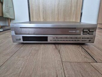 CD prehrávač Yamaha - 1