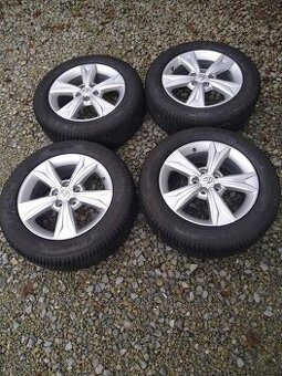 17" zimná sada alu TOYOTA C-HR + TPMS originál.