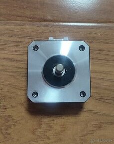 Krokov motor na 3d tlaciaten