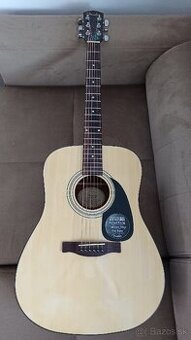 Predám akustickú gitaru Fender D-60 s púzdrom