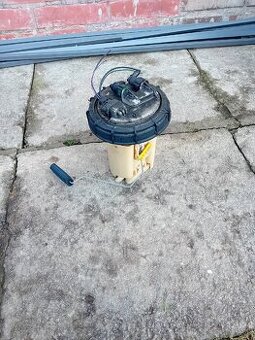 Renault Thalia 1.4 palivové čerpadlo