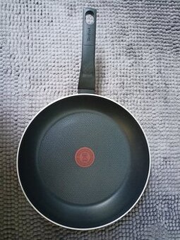 Nova Tefal panvica