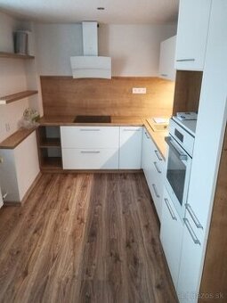 Dlhodobý prenajom - 2 izbový byt v centre mesta