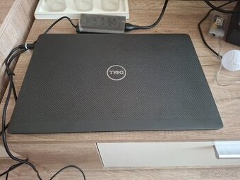 Dell Latitude 7400