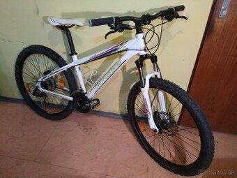 horský bicykel GENESIS-Razor,kotúč.brzdy,26"kol.,15"rám,Al