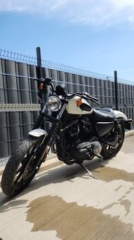 Harley Davidson Iron 883 2018 (Boneville salt)