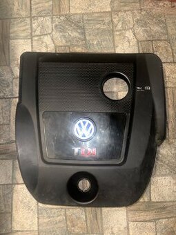 Vrchný kryt motora VW