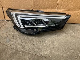 Opel Crossland x 17- pravé predné svetlo led