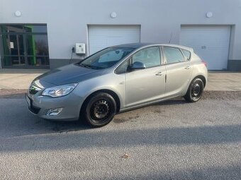 Opel Astra 1.7tdci