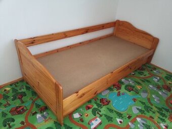 Predám drevenú posteľ 90x 200