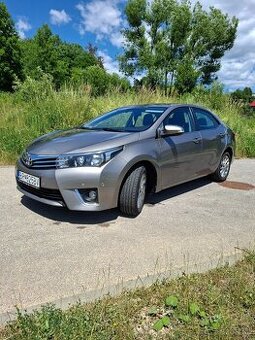 Toyota Corolla sedan 1.6 Style