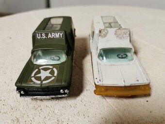 Corgi Chevrolet Impala Kennel pick up
