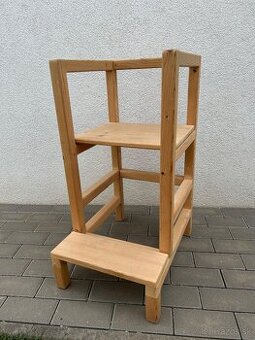 Učiaca veža drevená