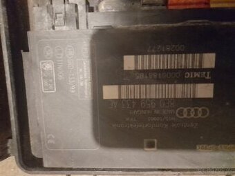 Audi a4 B6 Riadiaca jednotka comfortu - 1