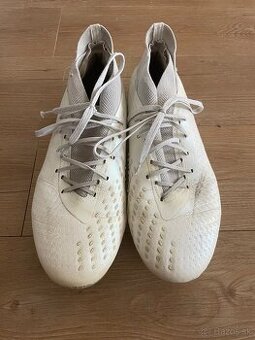 Kopačky adidas predator