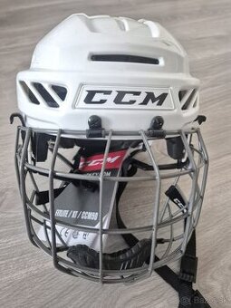 Predám - CCM hokejovú prilbu s mriežkou, veľkosť M