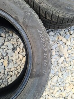 Zimne pneu 225/55 r16 H