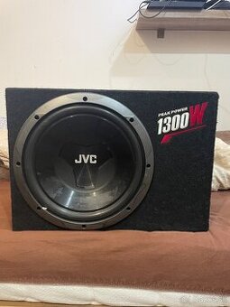 Predám subwoofer JVC 1300W so zosilovačom