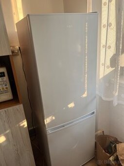 Predam tuto novú chladnicku