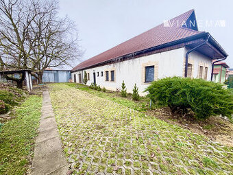 IBA U NÁS Rodinný dom, 4 izby, 2 garáže, záhrada - Koláre