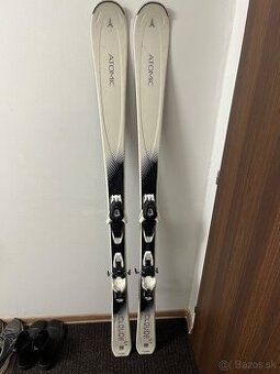 Lyže Atomic cloud pro