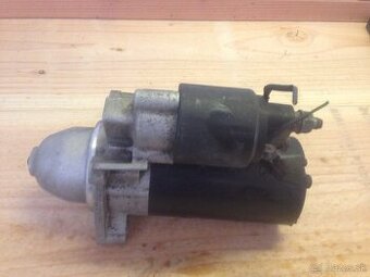 štartér  z BMW E46 320d 110kw